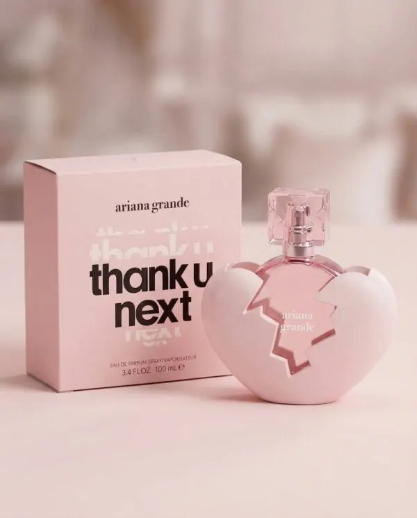 Ariana Grande Thank U Next: Empoderamiento Rosado