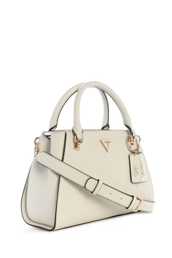 Noelle II Luxury SatchelBolso satchel de piel sintética.